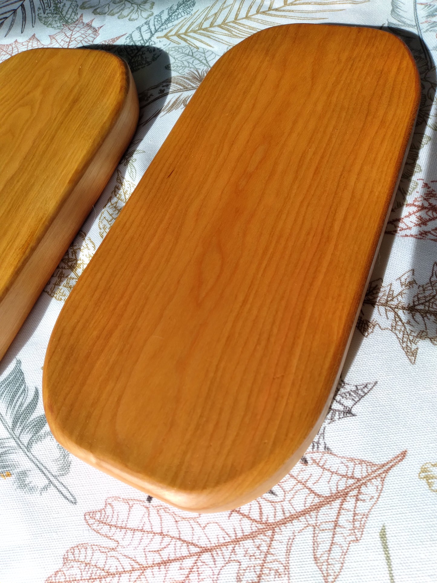 Small Cherry Paddle Cheese Board